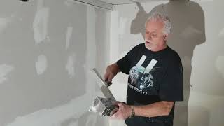 Drywall mudding 101 [upl. by Pliam]