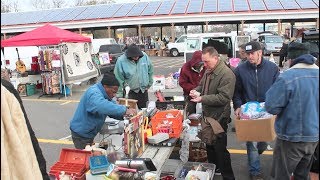 SELLING AT COLUMBUS FLEA MARKET [upl. by Garneau]