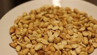 How to make Roasted Groundnuts  Nigerian Food [upl. by Vincenty]