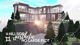 ROBLOX  Bloxburg Modern Aesthetic Family Hillside House 2 story No Large Plot  Build amp Tour [upl. by Aiel]