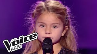 Tra te e il mare  Laura Pausini  Valentina  The Voice Kids France 2017  Blind Audition [upl. by Rodolphe]