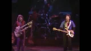 Wings Juniors Farm Live in Melbourne Australia 1975 [upl. by Nivag181]