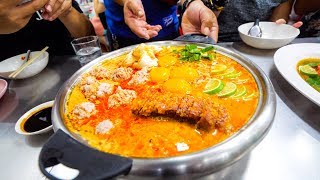 Extreme Thai Street Food  CRAZY TOM YUM LateNight Food Tour in Bangkok Thailand [upl. by Naivaj]