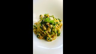 SPAGHETTI WITH ZUCCHINI AND PRAWNS easy and delicious shorts [upl. by Galasyn]