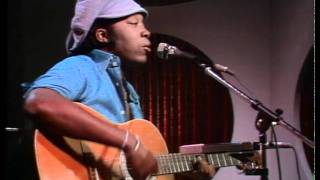 Milton Nascimento  Maria Maria  1981Suíça [upl. by Atnahc]