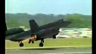 SR 71 Blackbird  Light aircraft take off Compare and contrast [upl. by Llerryt]