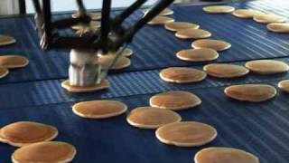 High Speed Pancake stacking with Flexpicker Robots [upl. by Massimo]